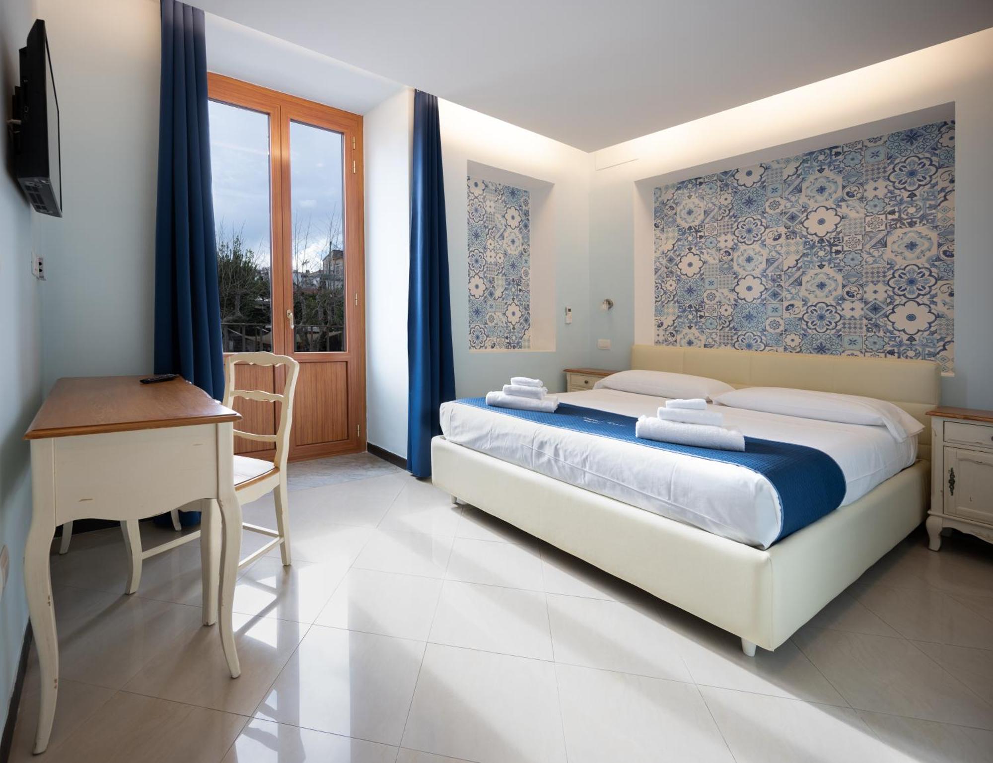 Sorrento Coast Relais Meta